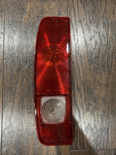 1967 bronco taillight lens - bronco,